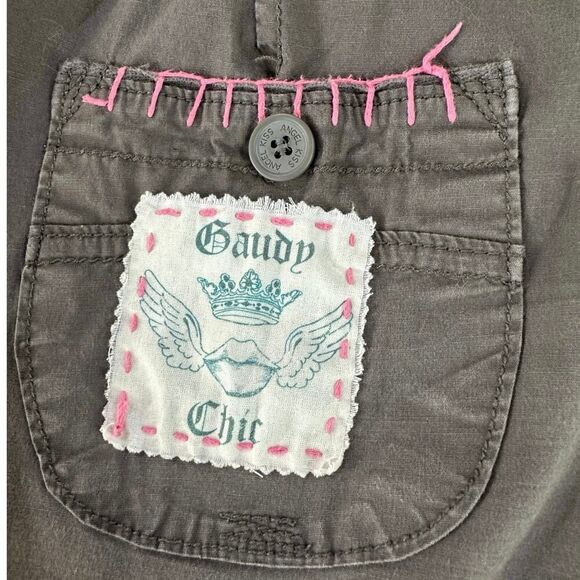 Upcycled Embroidered Patchwork Cargo Shorts BOHO Art Deco Gaudy Chic Women SZ 11 - Picture 6 of 15